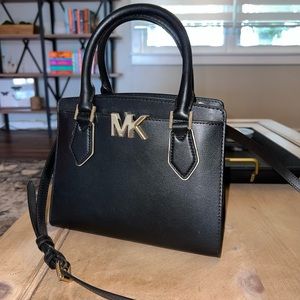 Michael Kors Mott Messenger Bag